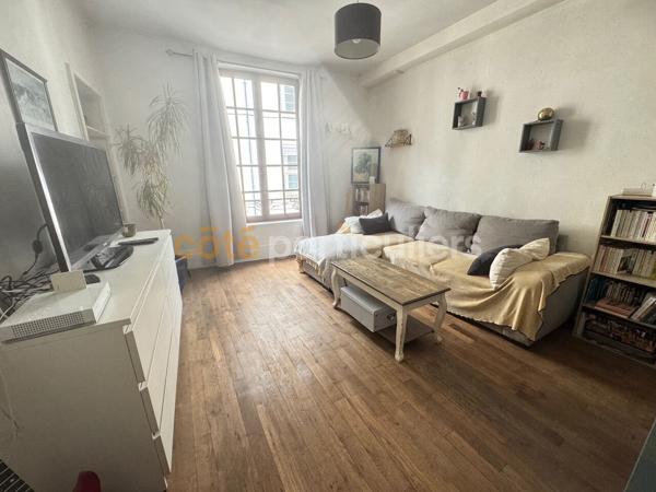 Vente
                Appartement75 m² - 3 Pièces -
                    ORLEANS (45000)
