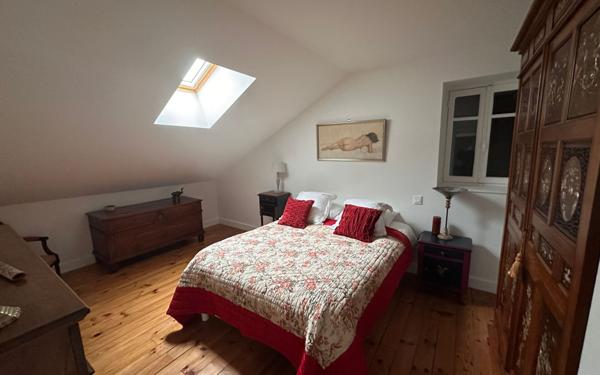 Maison à vendre    6 pièces •  Saint-Antonin-Noble-Val