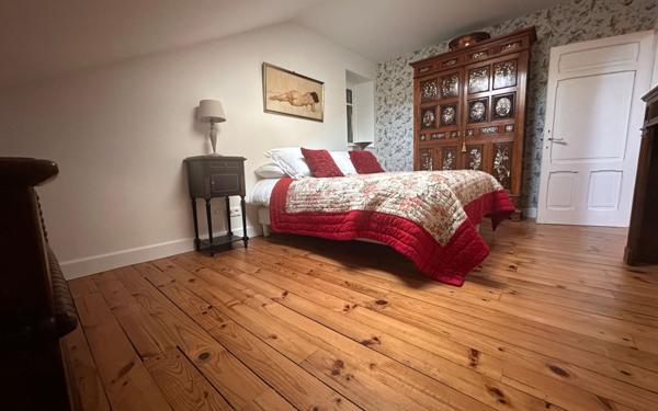 Maison à vendre    6 pièces •  Saint-Antonin-Noble-Val