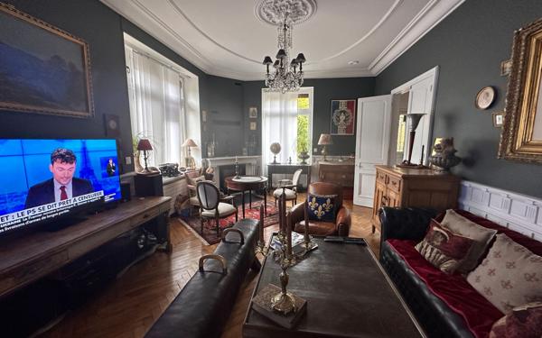 Maison à vendre    6 pièces •  Saint-Antonin-Noble-Val