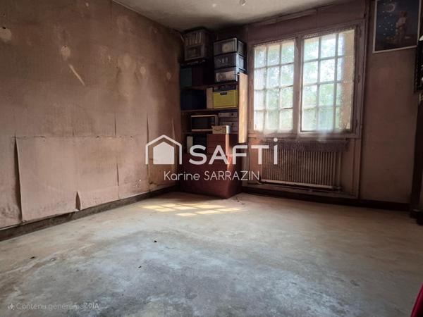 maison de plain pied à restaurer, en campagne, avec 11 000m² terrain