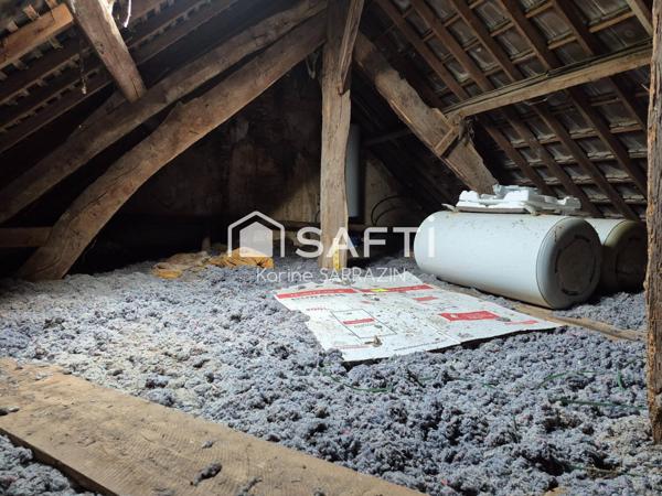 maison de plain pied à restaurer, en campagne, avec 11 000m² terrain