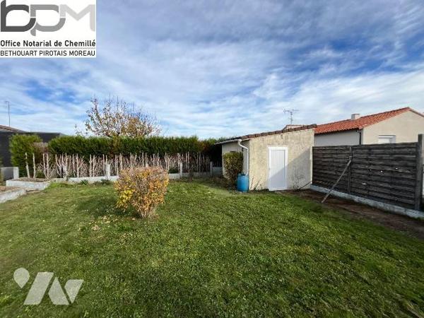 A vendre à la Tourlandry. Maison parfaitement entretenue, dans un quartier calme. Découvrez cet...