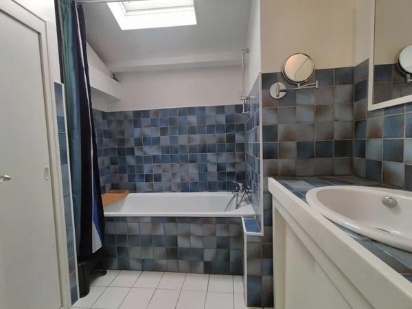 maison 7 pièces 226m² à vendre à Roquefort