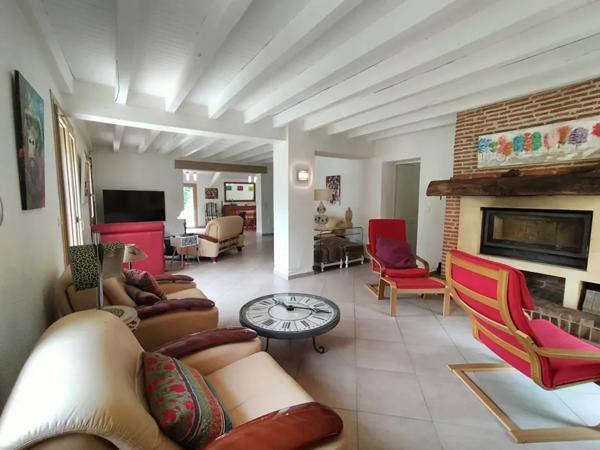 maison 7 pièces 226m² à vendre à Roquefort