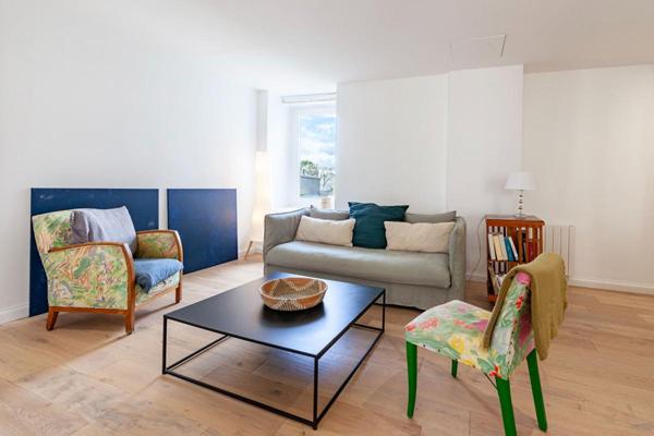 AURAY CENTRE Superbe appartement T4, 2 chambres, de 123,82 m²