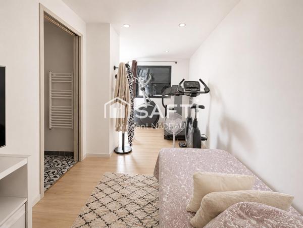 Maison - 5  pièces - 140 m²