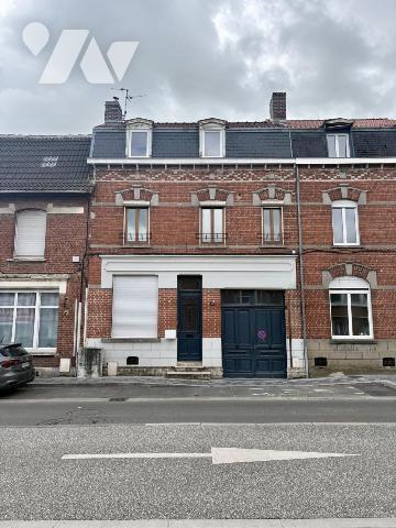 Maison à usage d'habitation 