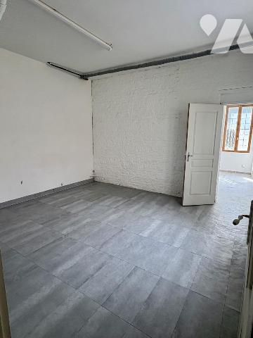 Maison à usage d'habitation 