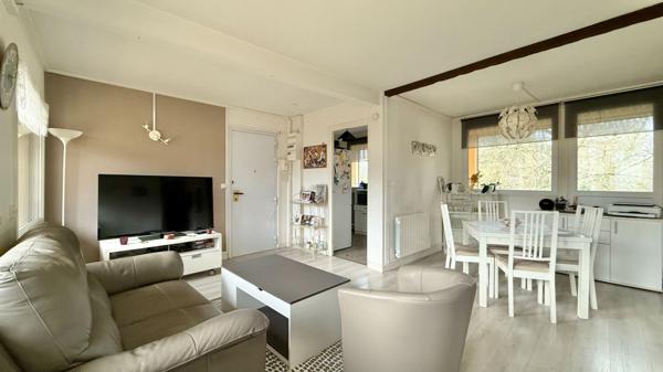 Appartement Corbeil Essonnes 3 pièce(s)