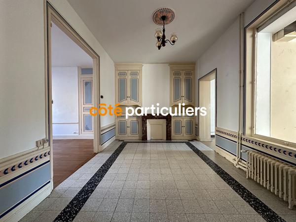 Vente Maison175 m² - 7 Pièces - HAM (80400)