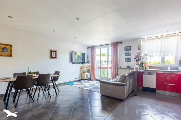 Appartement à vendre |  Colombes |  3 pièces | 63 m²