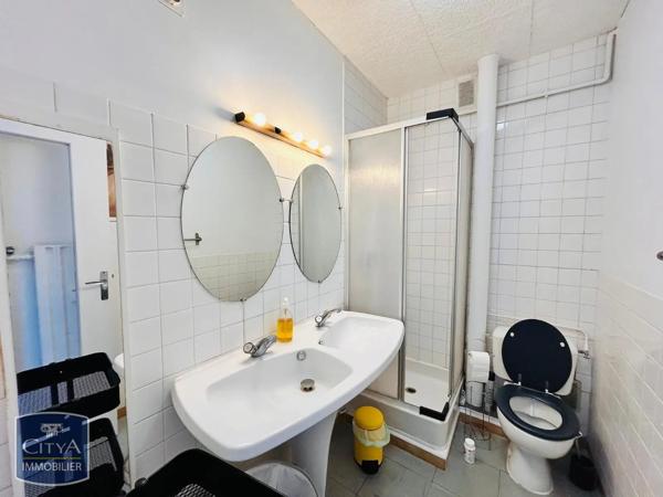 Appartement à louer 1 pièce 26.6m² Laval (53000)