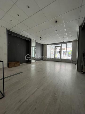 Local d'activités de 135 m²