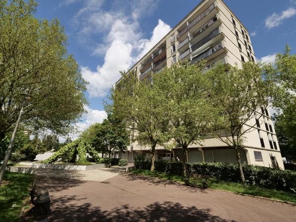 77350 Mee-sur-seine Croix Blanche-Plein Ciel-Nord Est Appartement 2 pièces - 47m²
