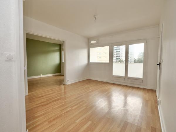 77350 Mee-sur-seine Croix Blanche-Plein Ciel-Nord Est Appartement 2 pièces - 47m²