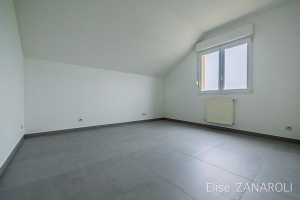 Appartement F3 avec balcon et garage à Maison-Rouge