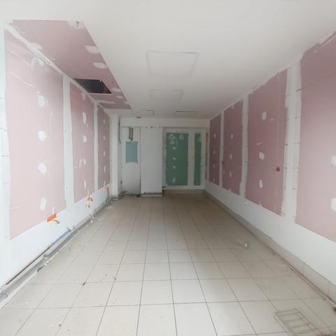 Immeuble de 225 m² surface environs situé à LOOS