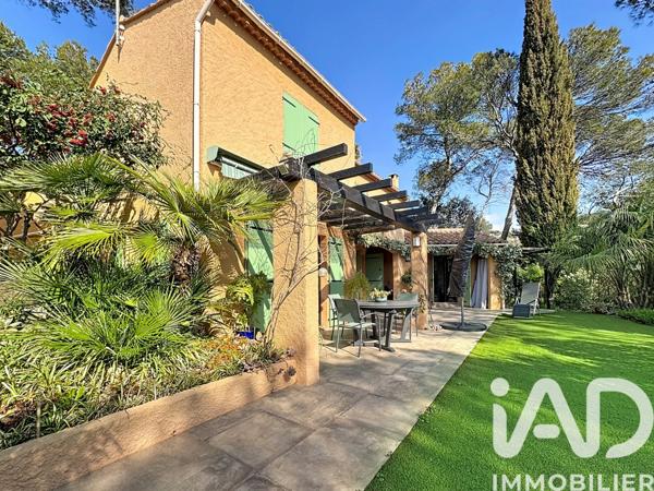 Maison à vendre 6 pièces 135 m² Fréjus