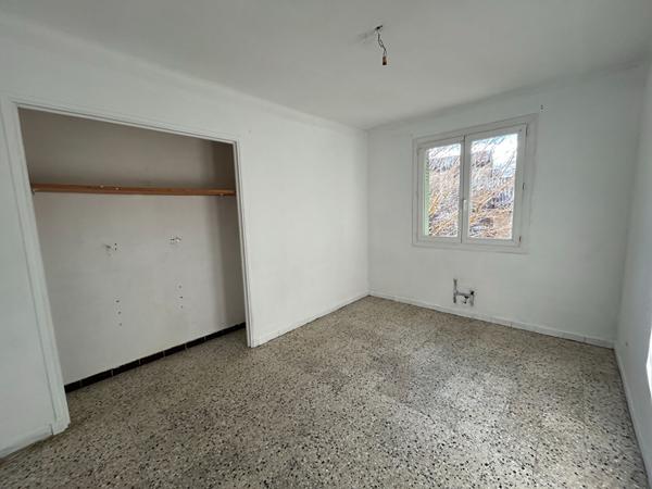 EN EXCLUSIVITÉ !!! A VENDRE Appartement Entraigues Sur La Sorgue 3 pièce(s) 70 m2