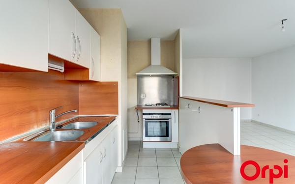 Appartement à vendre    3 pièces • 65,60 m2 Lyon 7