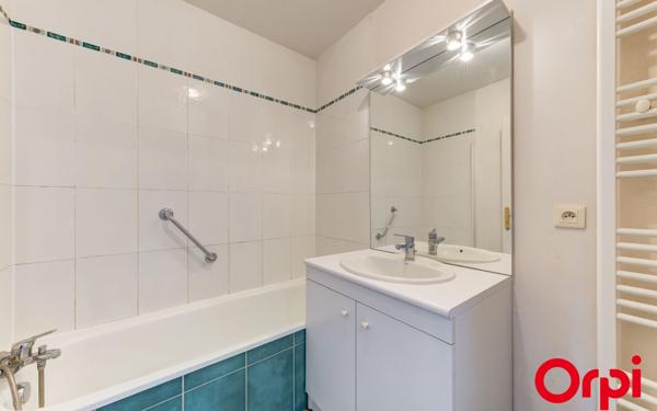 Appartement à vendre    3 pièces • 65,60 m2 Lyon 7