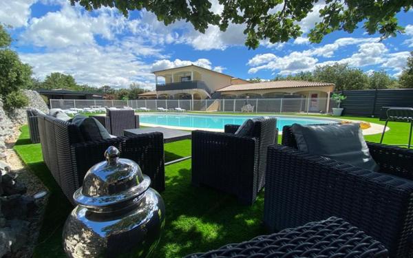 Appartement à vendre    3 pièces • 57 m2 Labastide-de-Virac