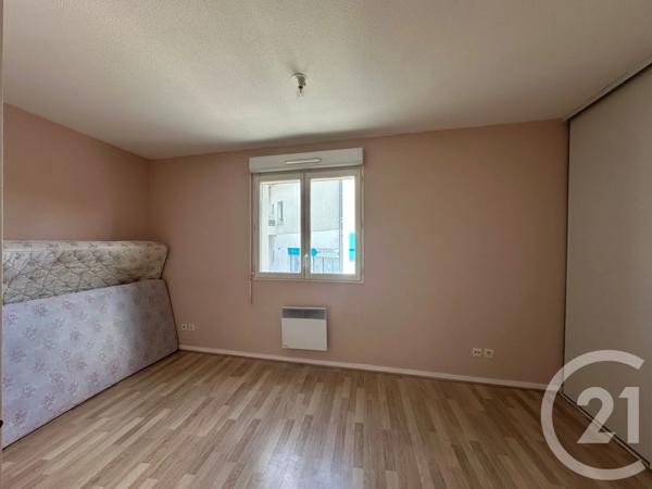 Appartement F3 à vendre  3 pièces - 58,14 m 2   COULOMMIERS  - 77