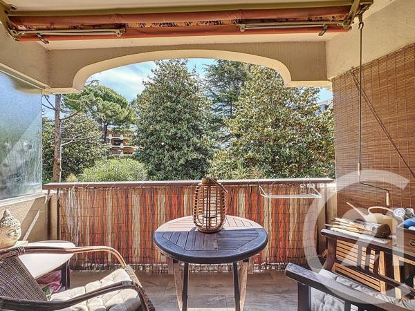 Appartement F1 à vendre  1 pièce - 41,90 m2 MANDELIEU LA NAPOULE - 06