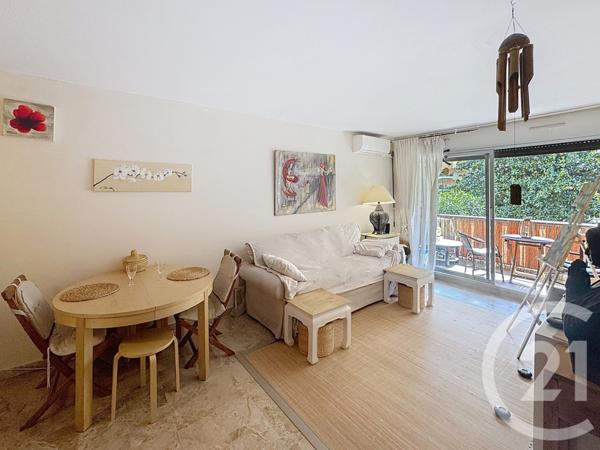 Appartement F1 à vendre  1 pièce - 41,90 m2 MANDELIEU LA NAPOULE - 06