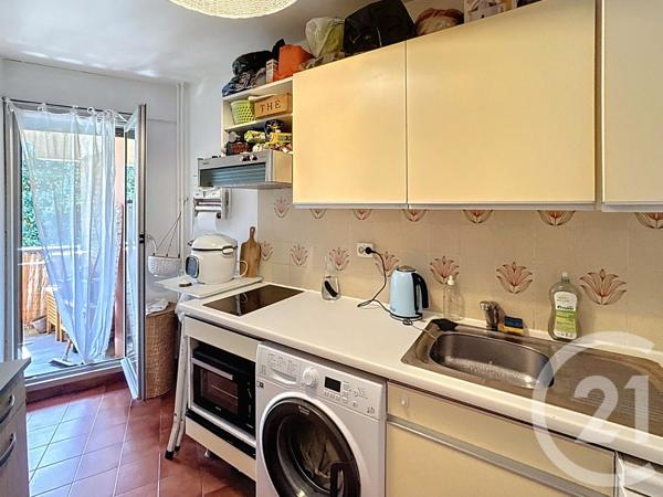 Appartement F1 à vendre  1 pièce - 41,90 m2 MANDELIEU LA NAPOULE - 06
