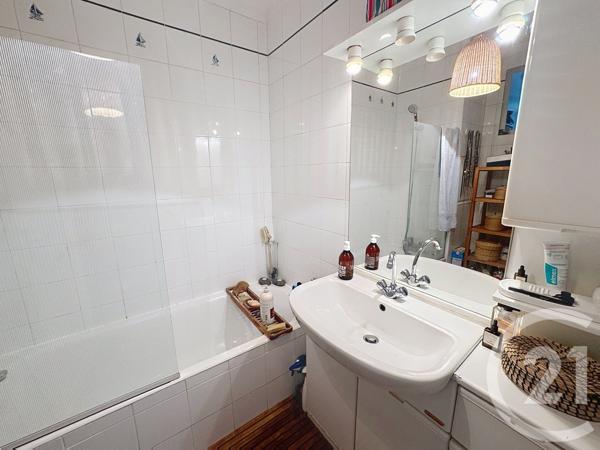 Appartement F1 à vendre  1 pièce - 41,90 m2 MANDELIEU LA NAPOULE - 06