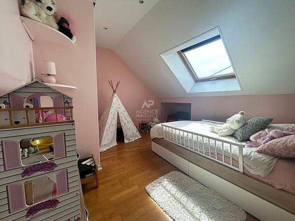 Maison Triel Sur Seine 7 pièce(s) 149 m2 €490 000 ** - Référence 1116