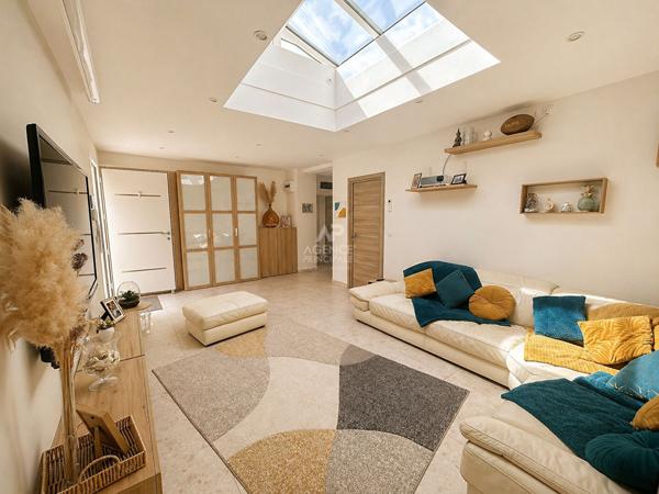 Maison Triel Sur Seine 7 pièce(s) 149 m2 €490 000 ** - Référence 1116