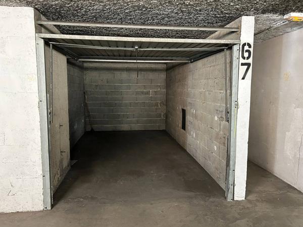 Parking 10 m² LYON