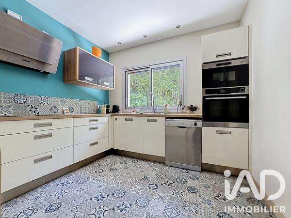 Maison à vendre 6 pièces 219 m² Sadirac