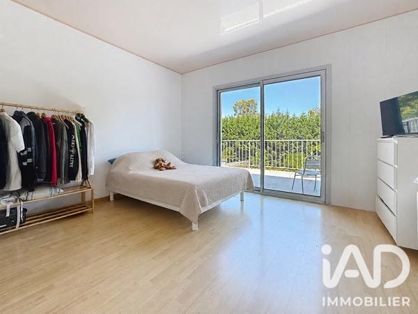 Maison à vendre 6 pièces 219 m² Sadirac