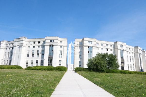 Superbe appartement 3 pièces à vendre à Cergy - Confort et commodités à portée de main ! 190 000 € **  - Référence  2308