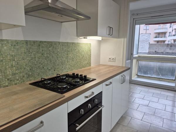 Appartement à louer |  Pau |  4 pièces | 76 m²