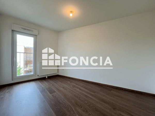 Location Appartement 3 pièces 64.38 m² - 28 AVENUE ANDRE REINSON Bordeaux 33300