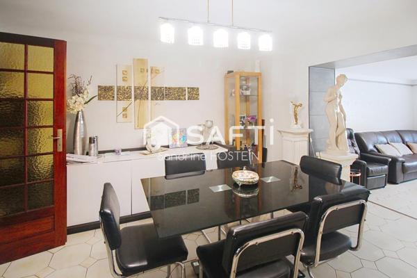 Maison rénovée de 120m2 avec 3 chambres et 2 terrasses!