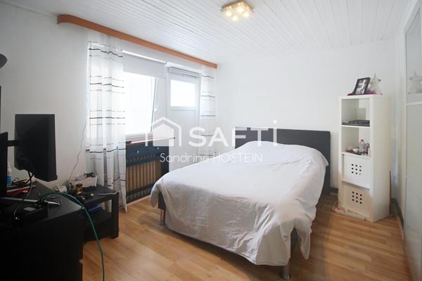 Maison rénovée de 120m2 avec 3 chambres et 2 terrasses!