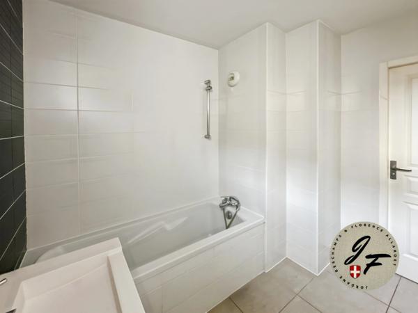 Appartement T3 avec terrasse de 88 m² : le confort en plein cœur d’Aix-les-Bains (73)