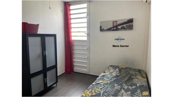 Appartement à vendre 5 pièces LES ABYMES (971)