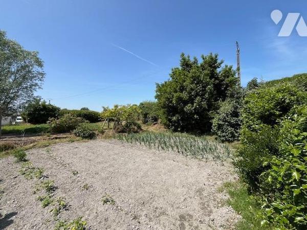 Le Mont Dol : Corps de ferme avec dépendances