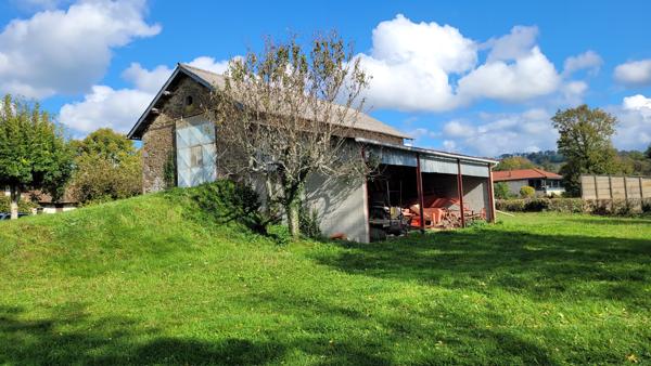 Grange sur un terrain de 2485 m2