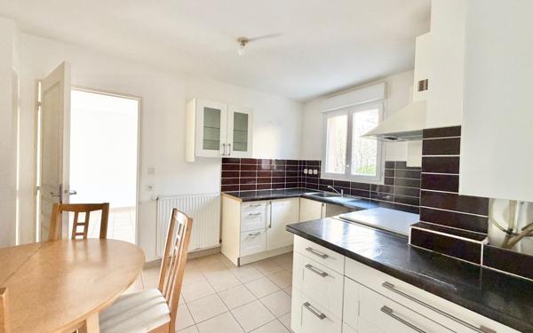 Maison à vendre    5 pièces • 90,83 m2 Chartres