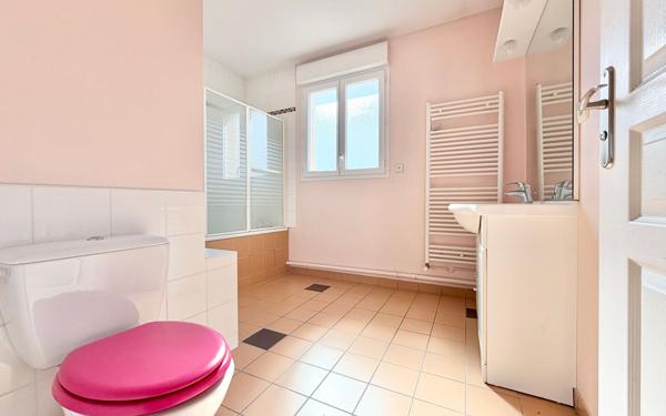 Maison à vendre    5 pièces • 90,83 m2 Chartres