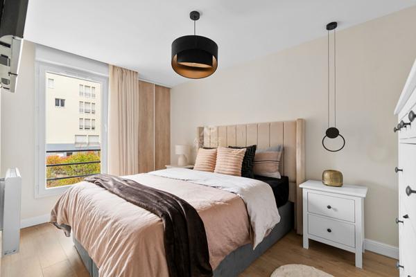 Appartement Saint Germain En Laye 3 pièce(s) 63.23 m2 €367 500 ** - Référence 17928