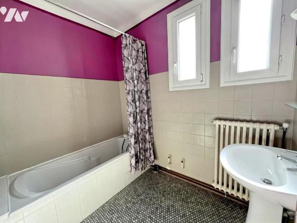 Maison Familiale à LA CHAPELLE SUR ERDRE